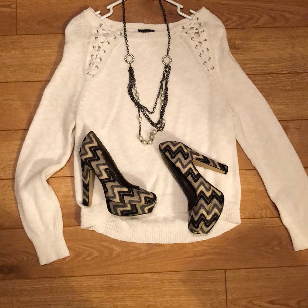 Express White Top